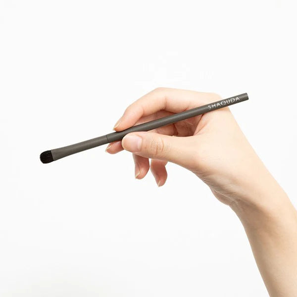 OWN 754 Contour eye Brush オウン コントゥールアイブラッシュ